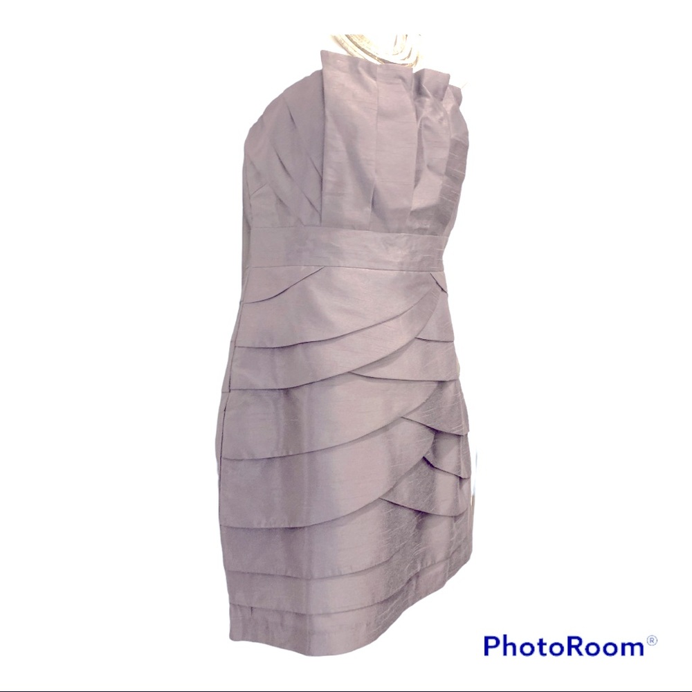 🤩 Strapless Grey Cocktail Dress